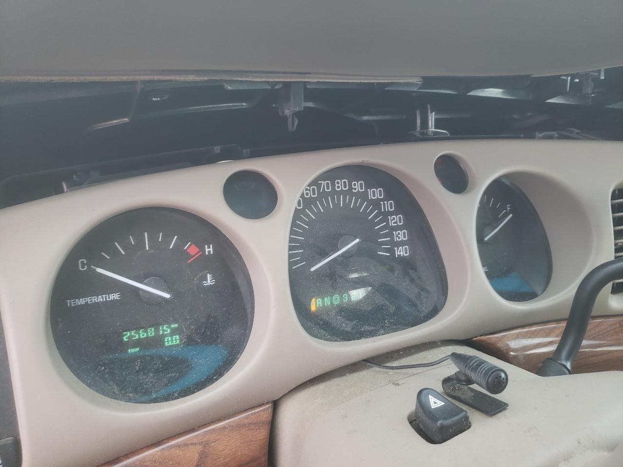 2000 Buick LeSabre - Image 9