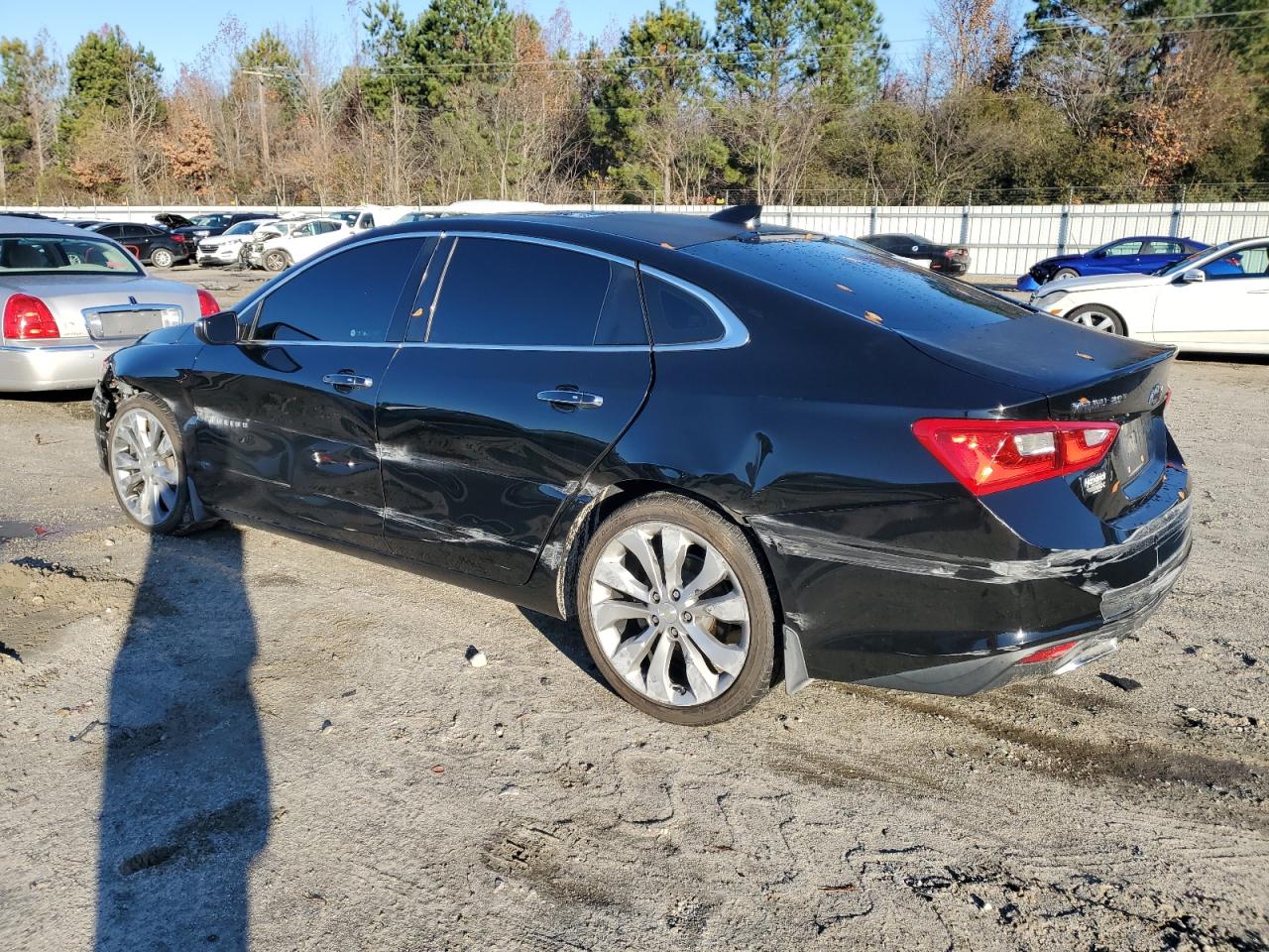 1G1ZH5SX9HF220312 2017 CHEVROLET MALIBU - Image 2