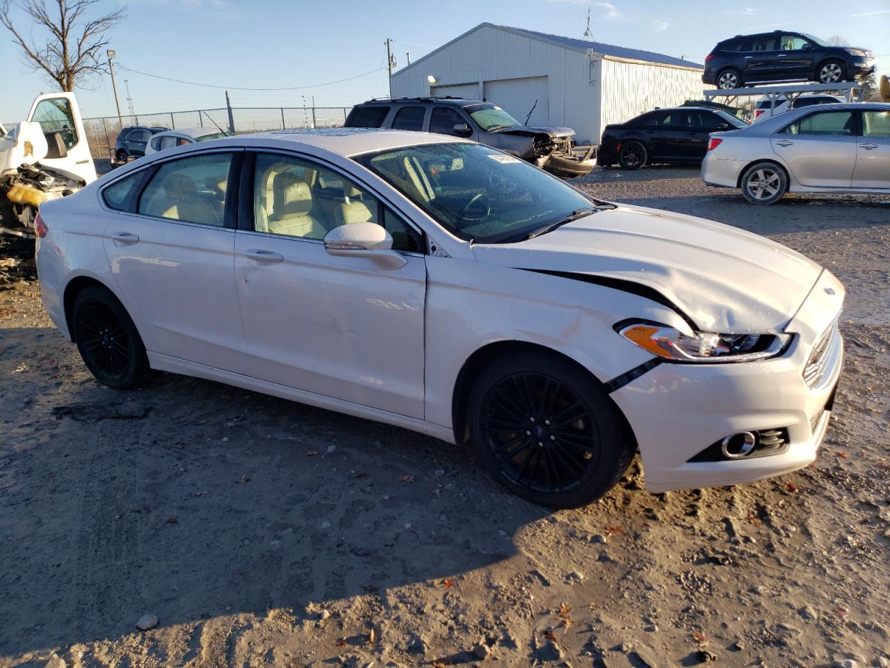 VIN 3FA6P0H91ER241359 2014 FORD FUSION no.4