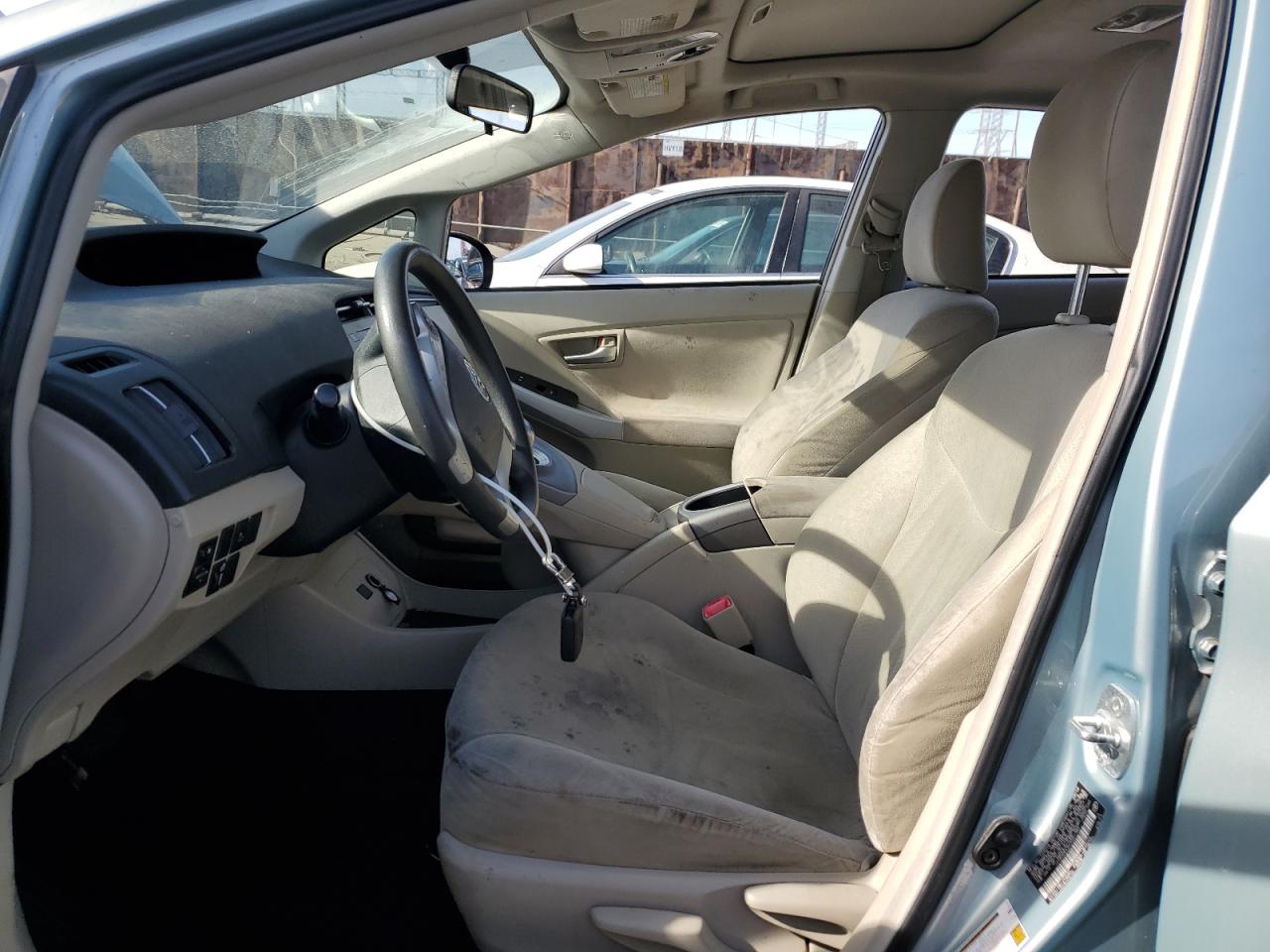 2012 Toyota Prius - Image 7