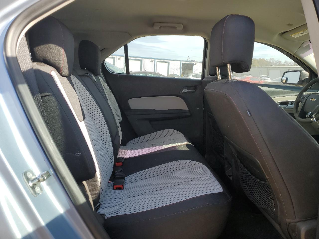 2015 Chevrolet Equinox - Image 11