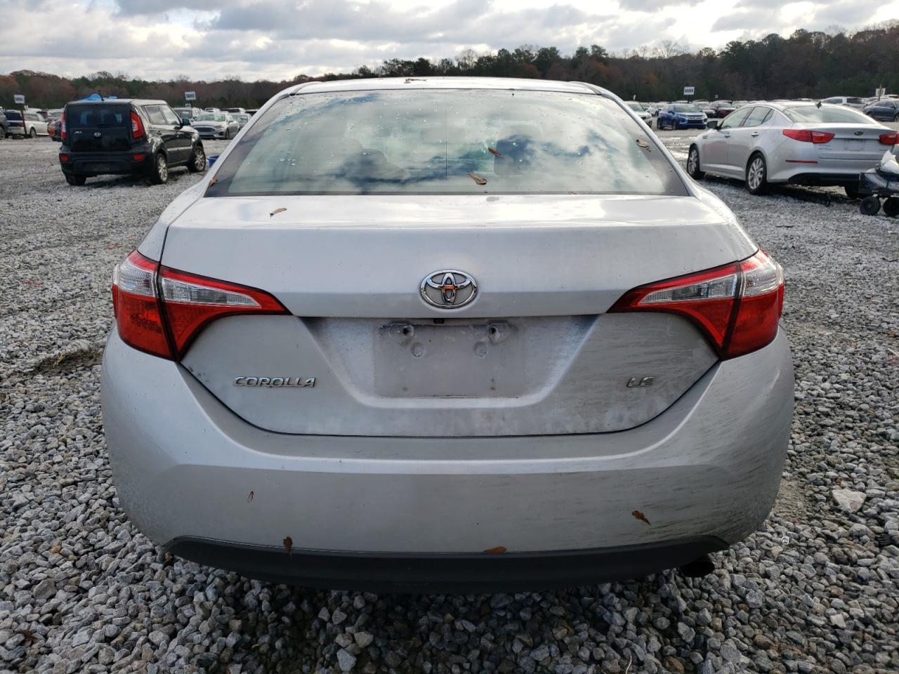 2015 Toyota Corolla L VIN: 5YFBURHE0FP257076 Lot: 84529044