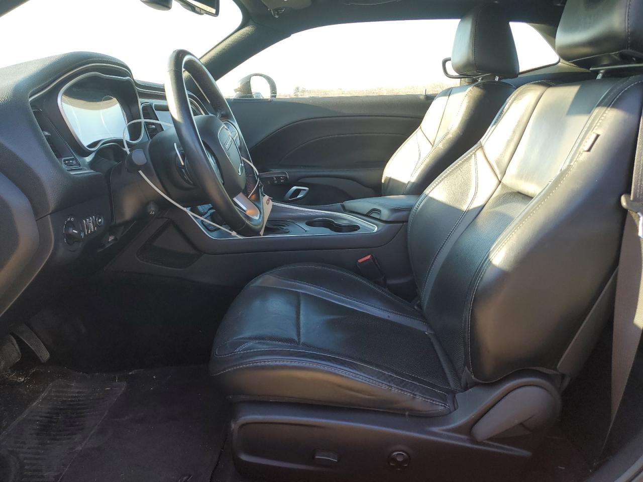 2018 Dodge Challenger - Image 7