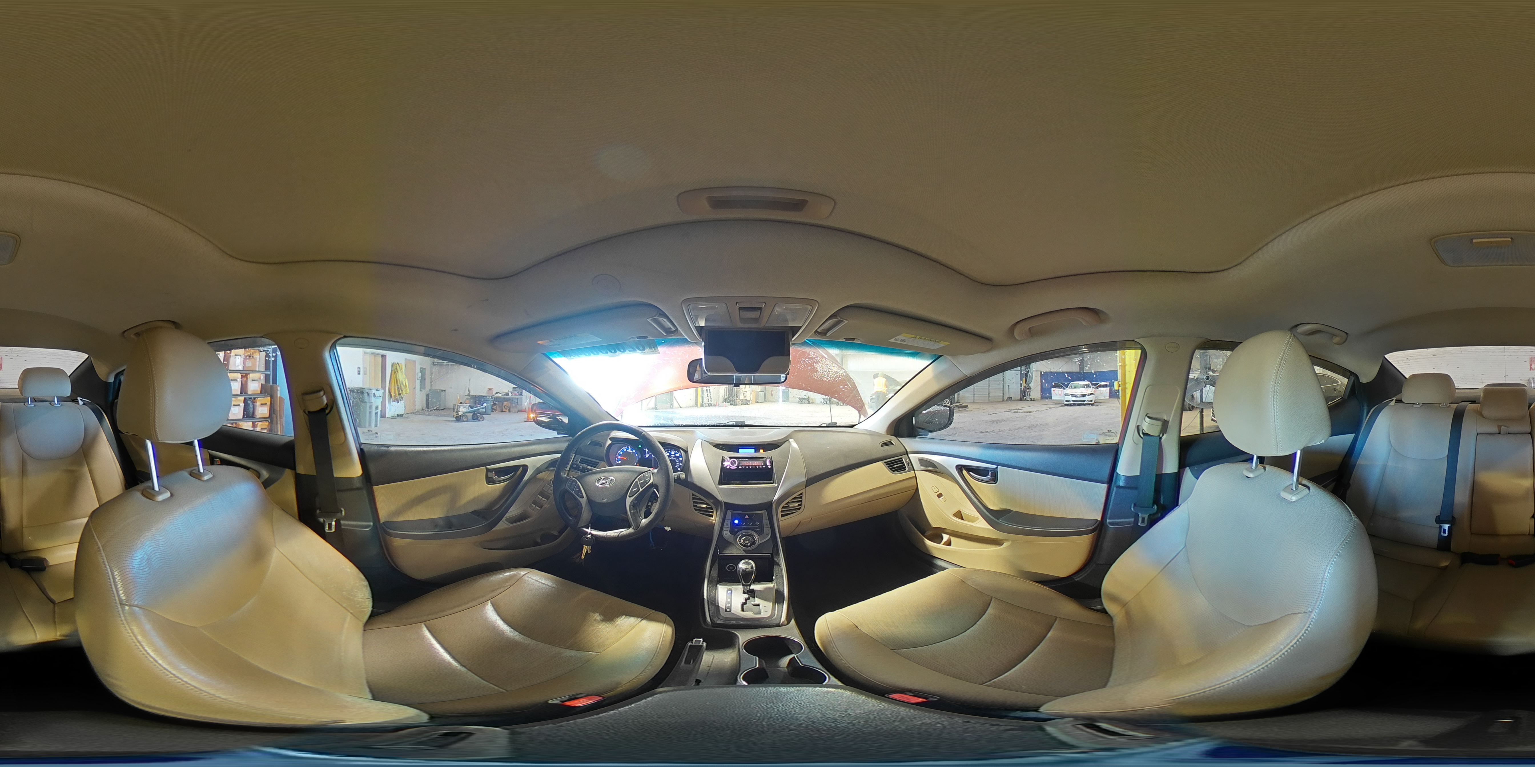 2013 Hyundai Elantra - Image 14