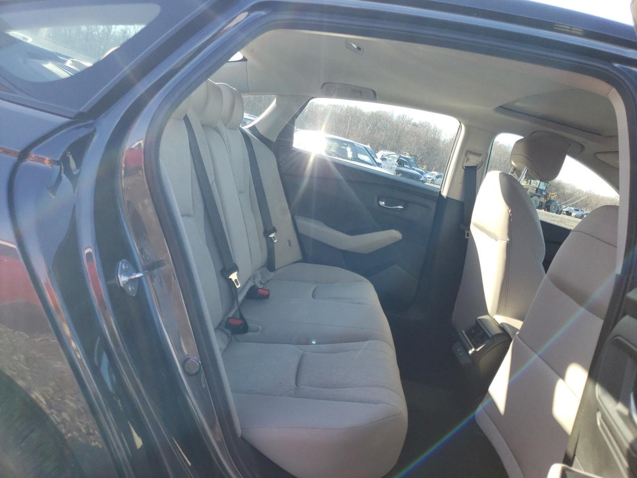 2025 Honda Accord - Image 10