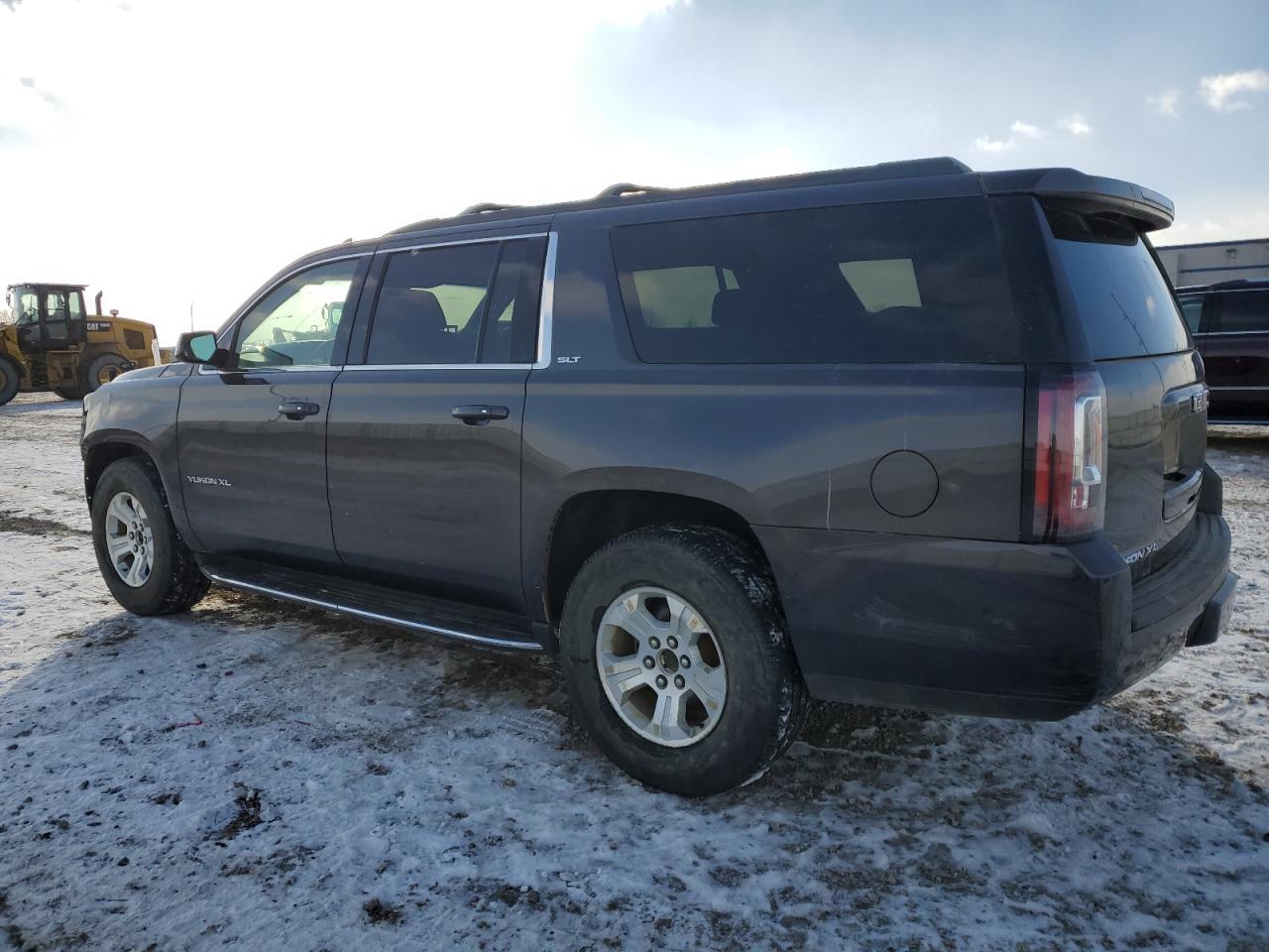 VIN 1GKS2GKC5HR270761 2017 GMC YUKON no.2