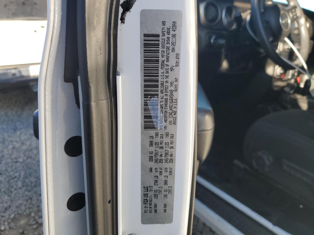 2019 Jeep Wrangler - Image 12
