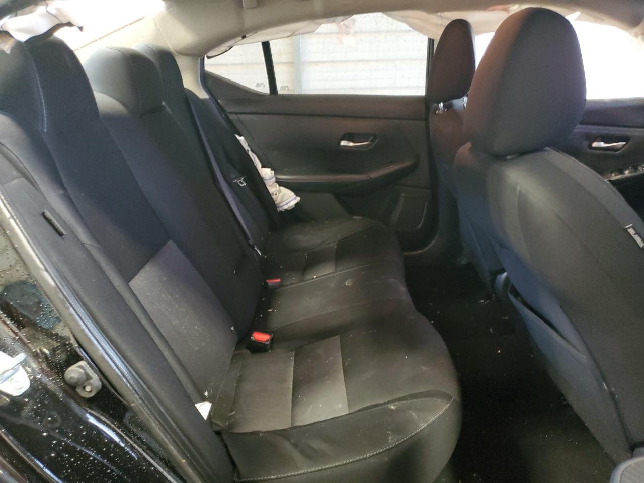 2021 Nissan Sentra - Image 10
