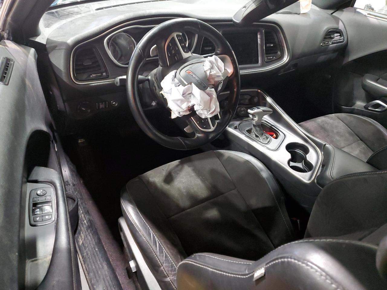 2017 Dodge Challenger - Image 8