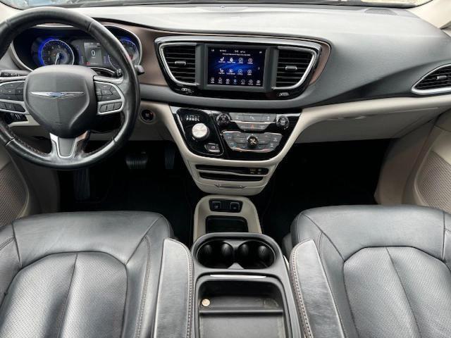  CHRYSLER PACIFICA 2019 Чорний