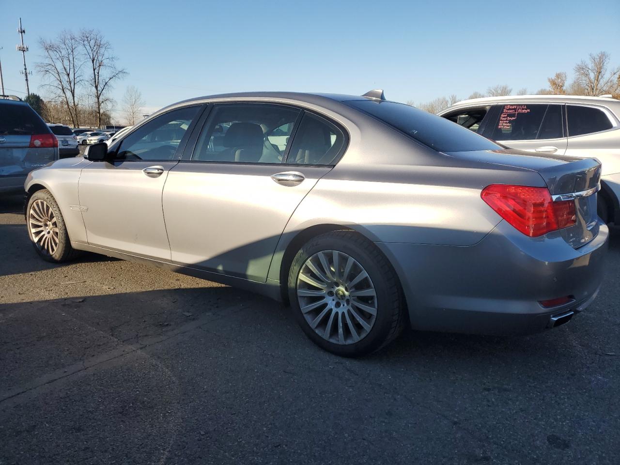 2011 BMW 7er - Image 2