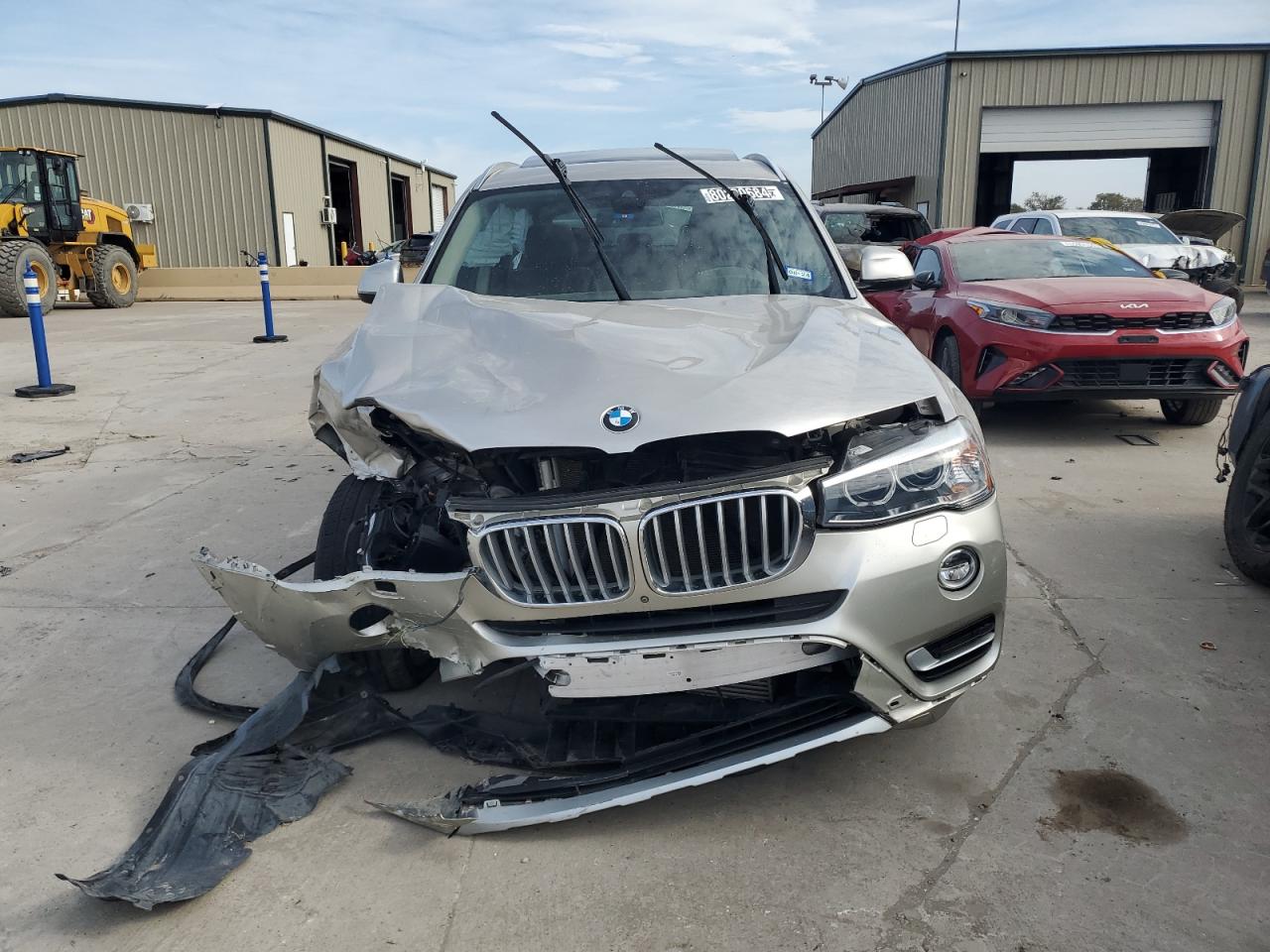 VIN 5UXWX9C57H0T02865 2017 BMW X3 no.5