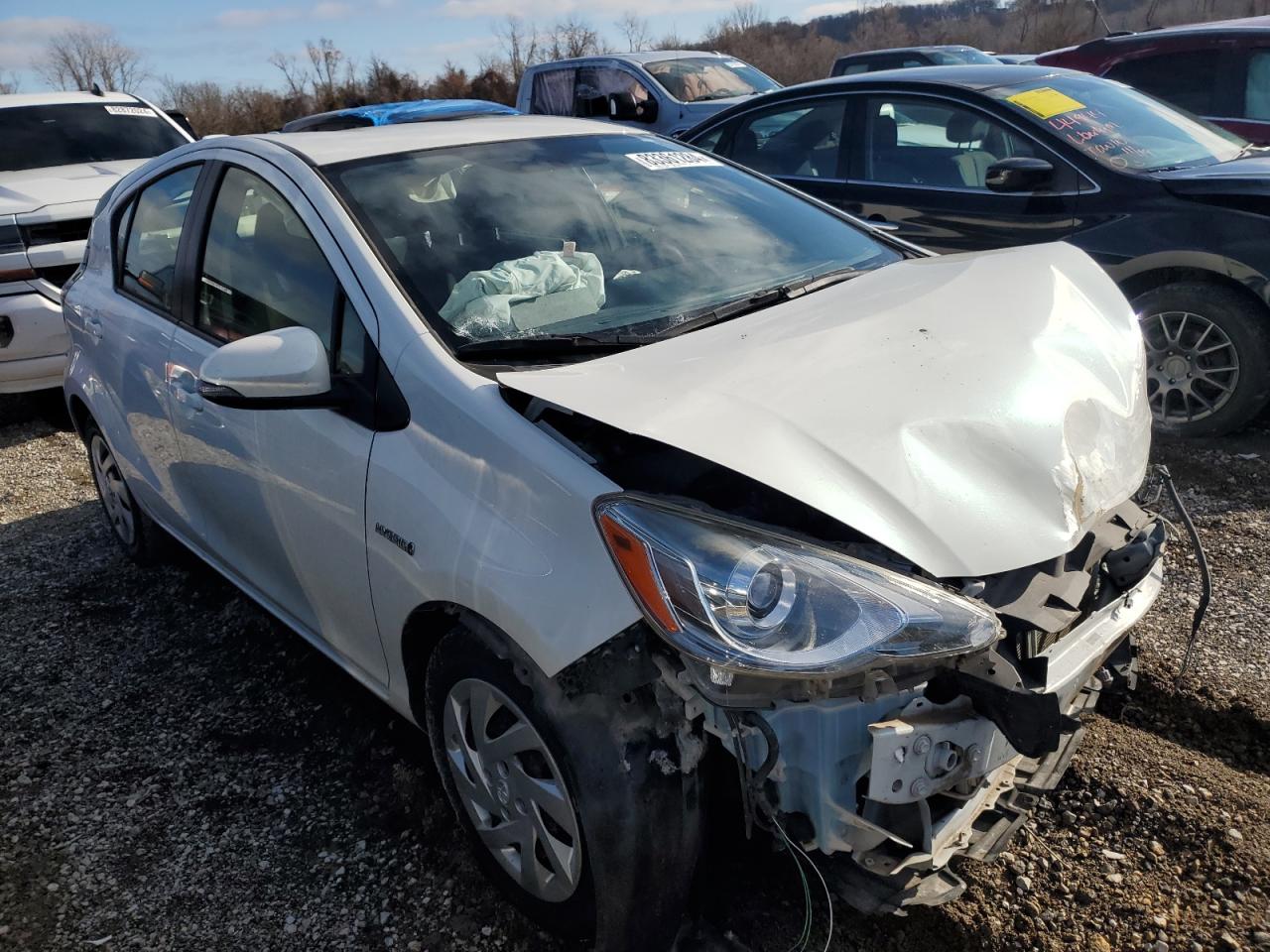 VIN JTDKDTB32F1582398 2015 TOYOTA PRIUS no.4