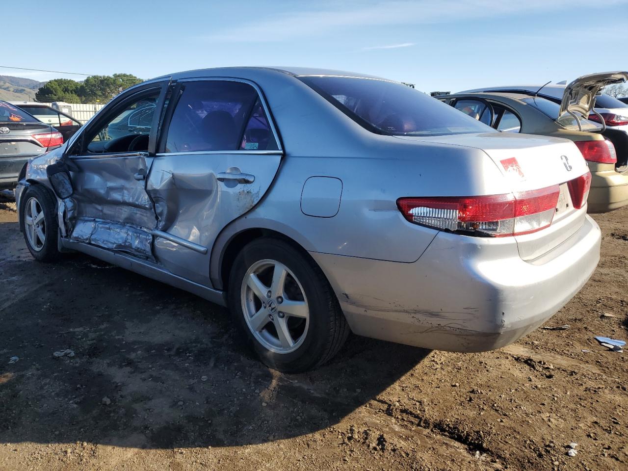 2003 Honda Accord - Image 2