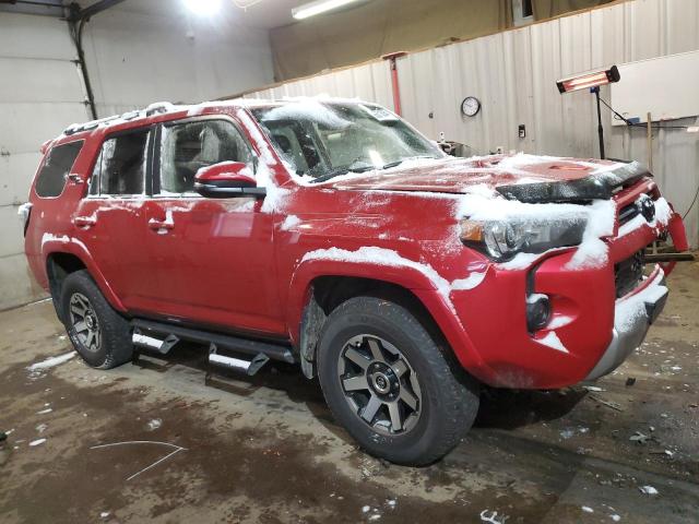  TOYOTA 4RUNNER SE 2023 Czerwony