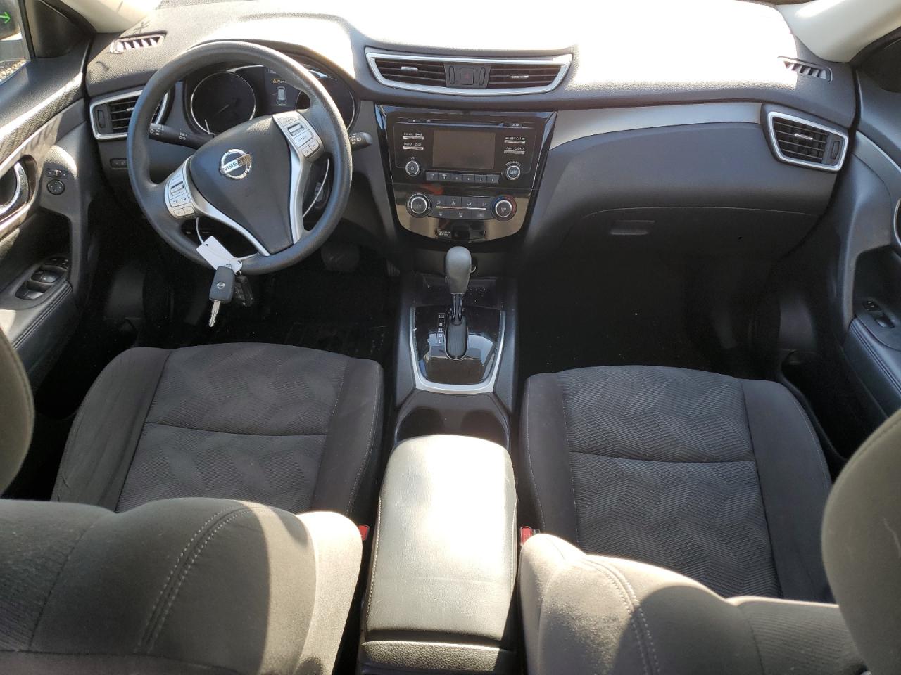 2016 Nissan Rogue - Image 8