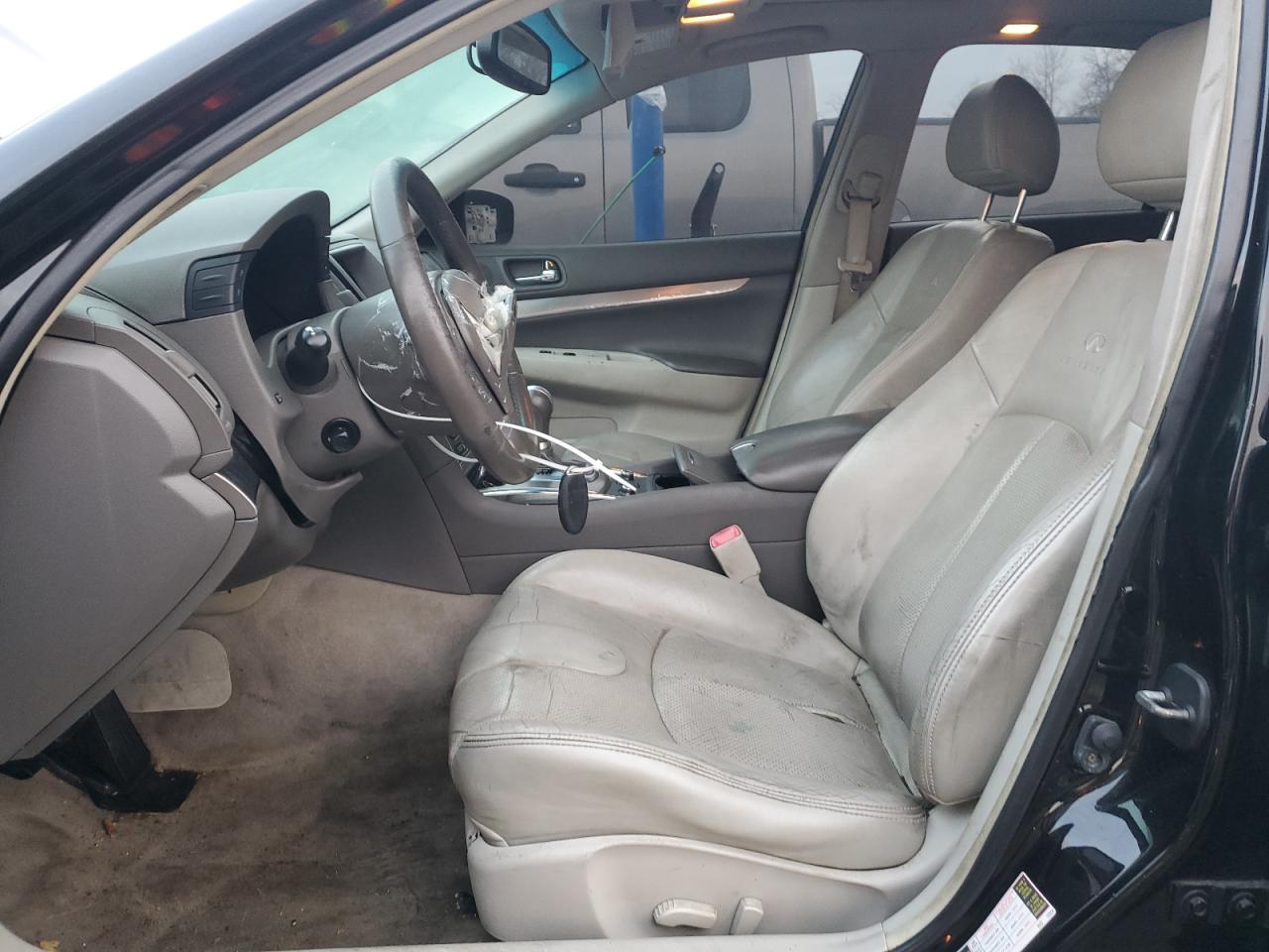 2013 Infiniti G - Image 7