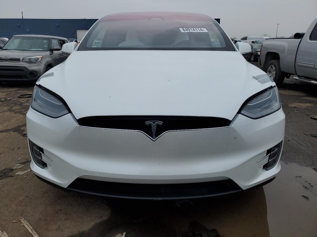 VIN 5YJXCDE29JF089643 2018 TESLA MODEL X no.5