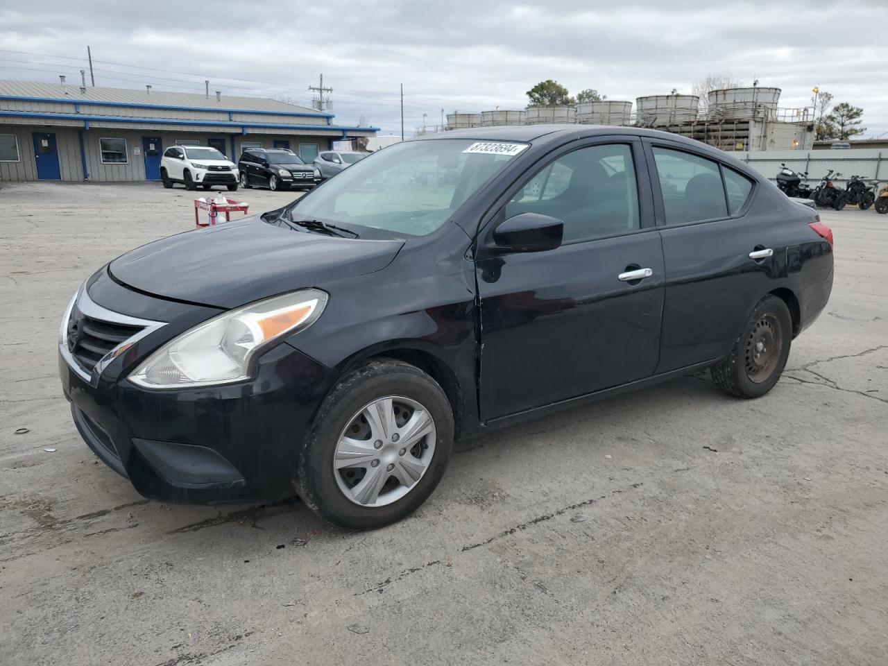 VIN 3N1CN7AP4KL821226 2019 NISSAN VERSA no.1