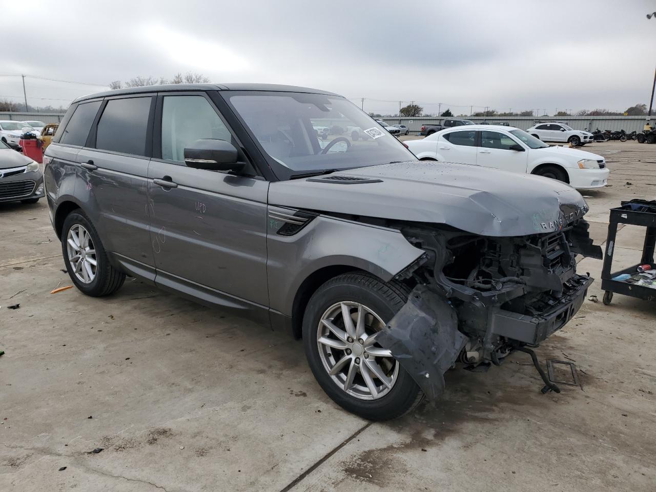 2016 Land Rover Range Rover - Image 4