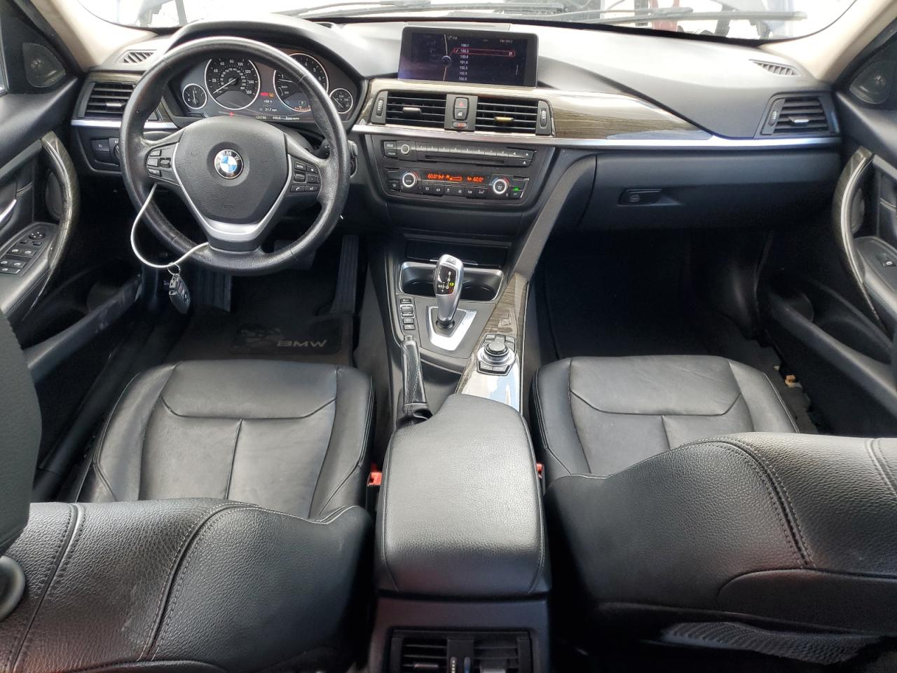 VIN WBA3B5C50DF590955 2013 BMW 3 SERIES no.8