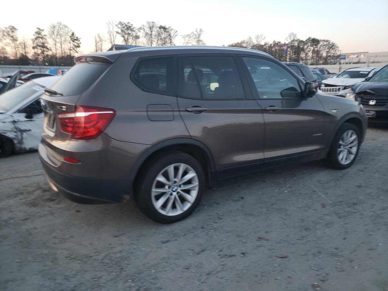 VIN 5UXWX9C50D0A17356 2013 BMW X3 no.3