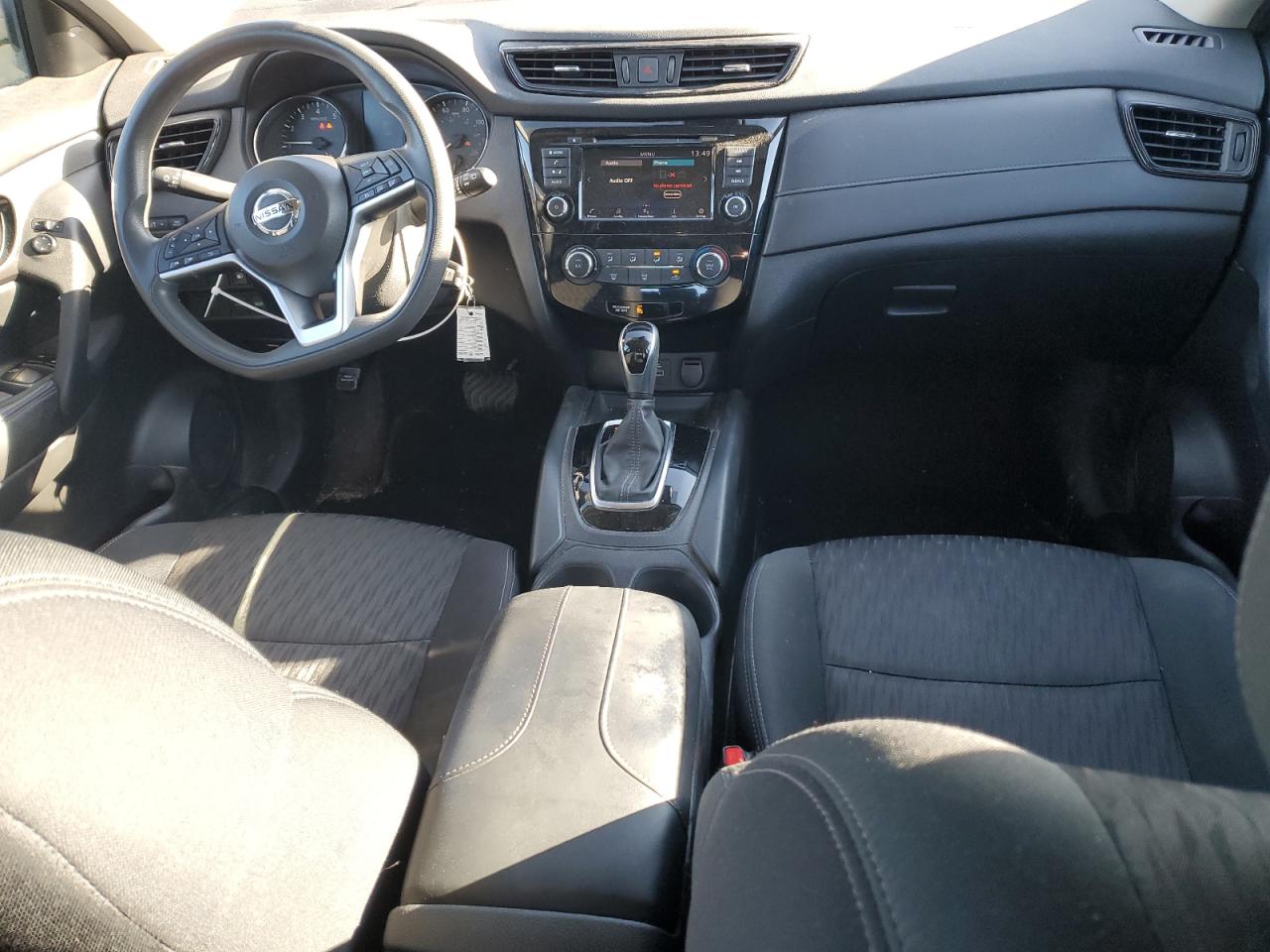 2020 Nissan Rogue - Image 8