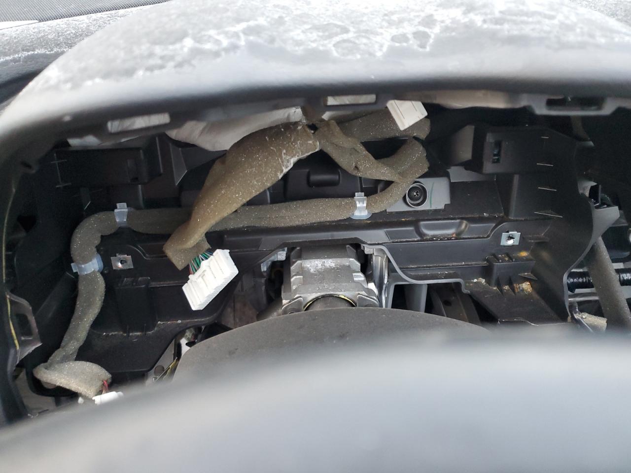 2017 Infiniti Q60 - Image 9