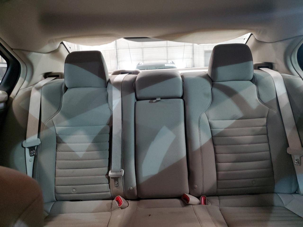 2010 Ford Taurus Se VIN: 1FAHP2DW7AG165910 Lot: 85322934