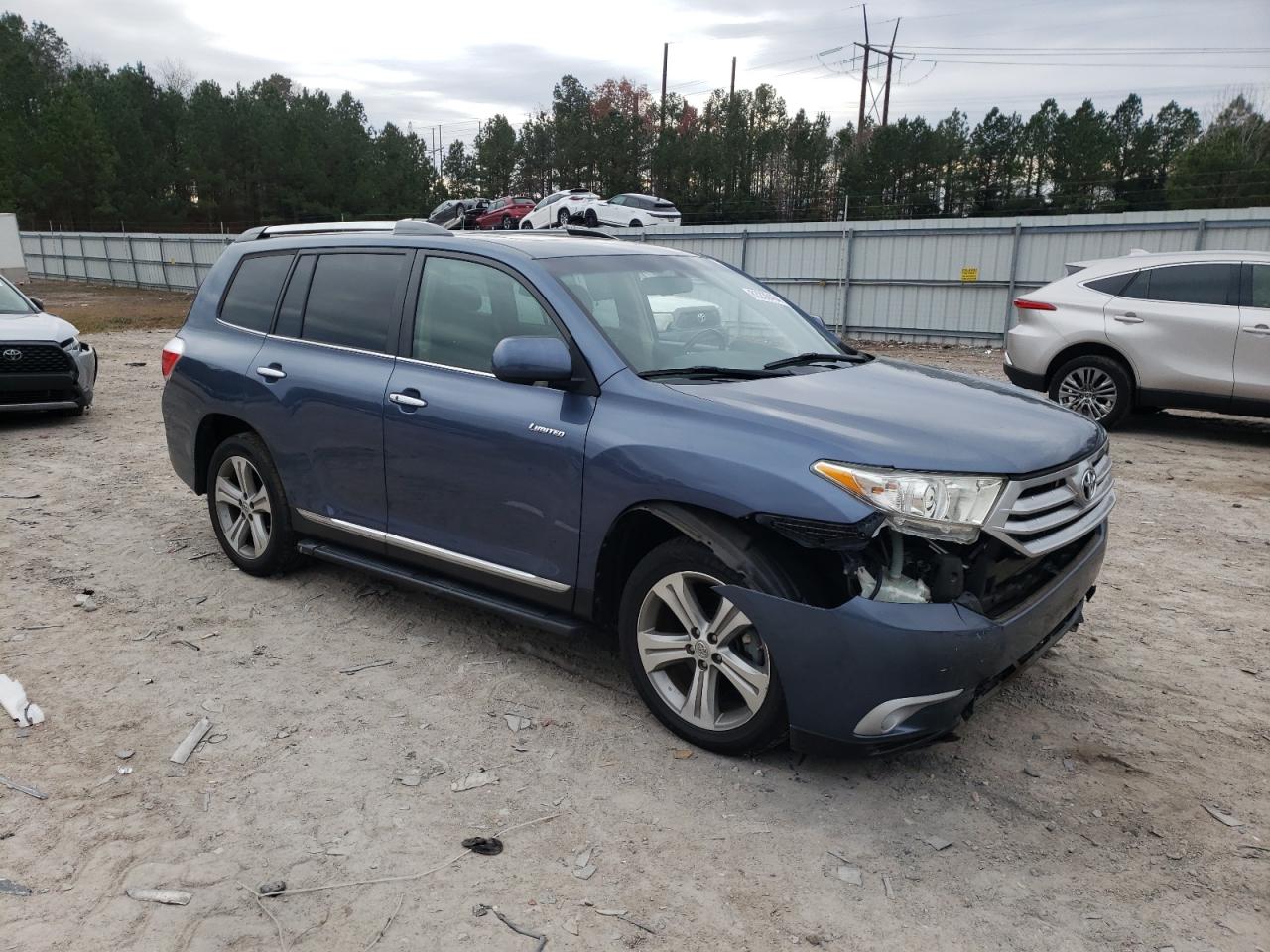 2011 Toyota Highlander - Image 4