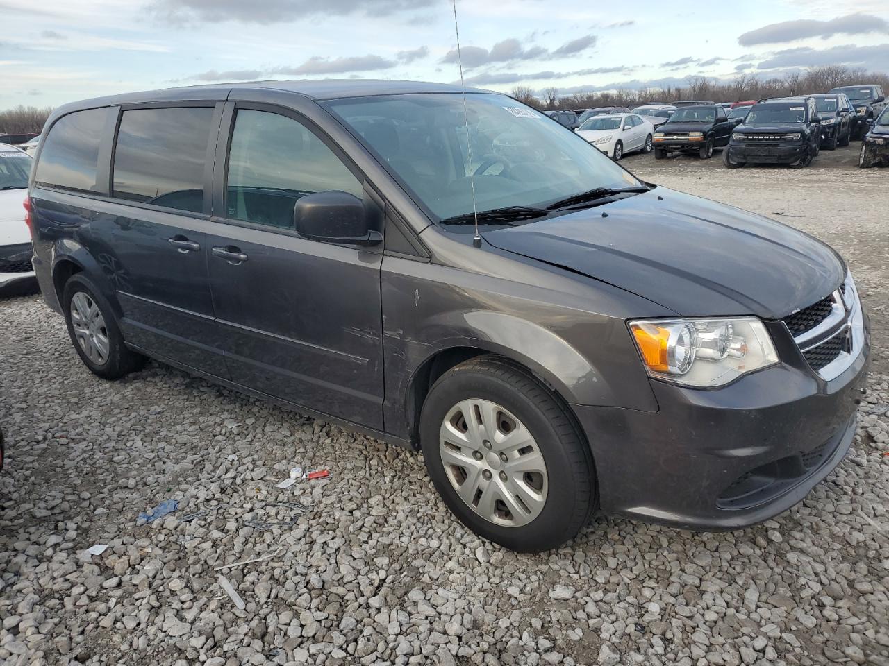 VIN 2C4RDGBG8GR227578 2016 DODGE CARAVAN no.4