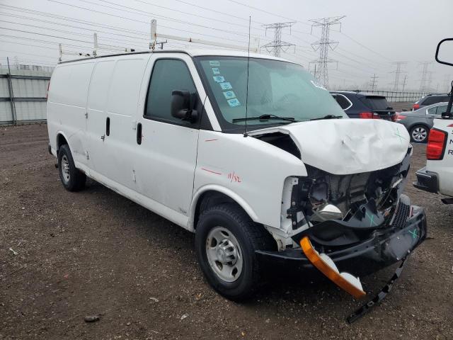  CHEVROLET EXPRESS 2015 Белы