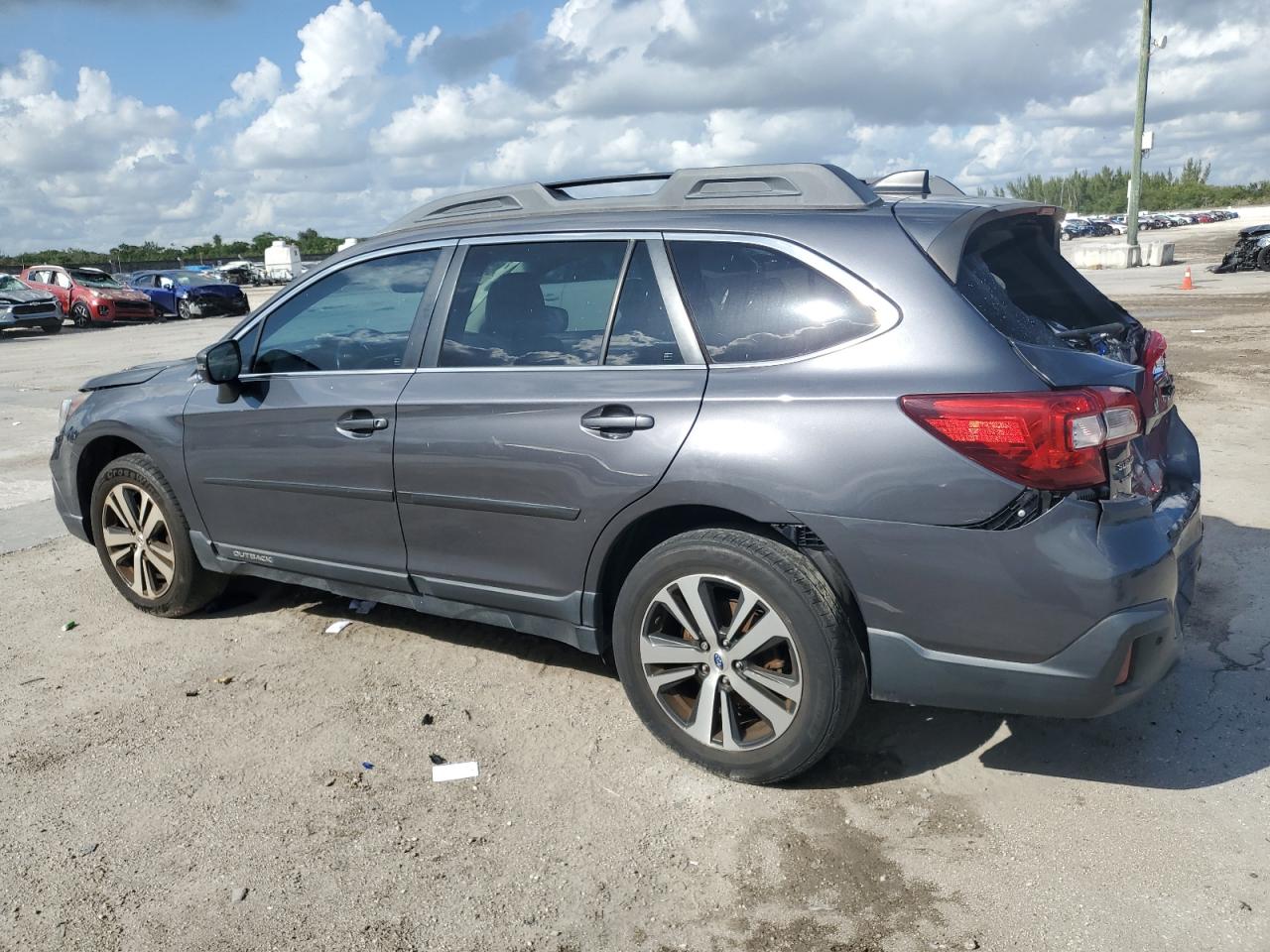 VIN 4S4BSANC4J3230146 2018 SUBARU OUTBACK no.2