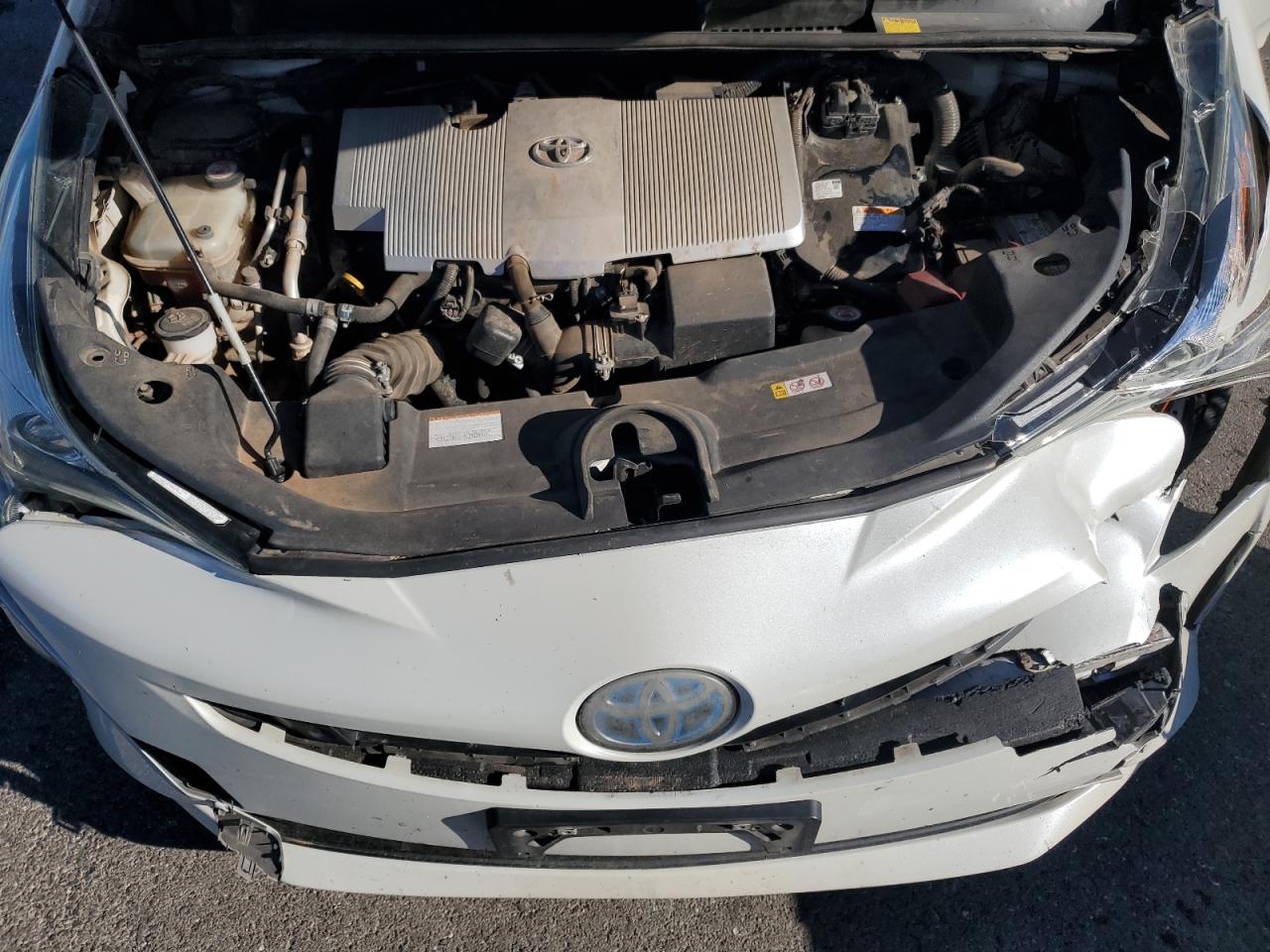 VIN JTDKARFU7J3546363 2018 TOYOTA PRIUS no.11