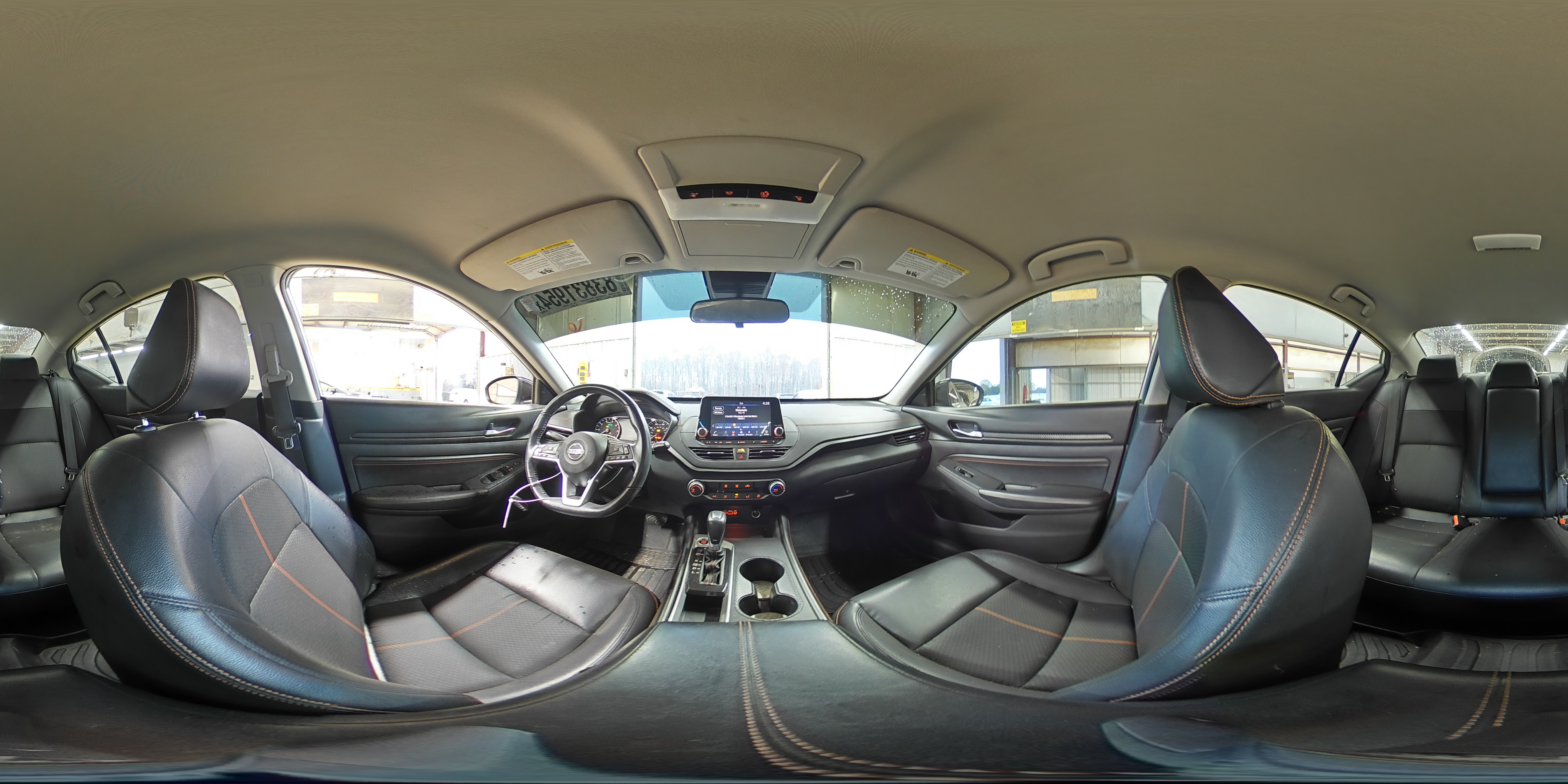 2020 Nissan Altima - Image 12
