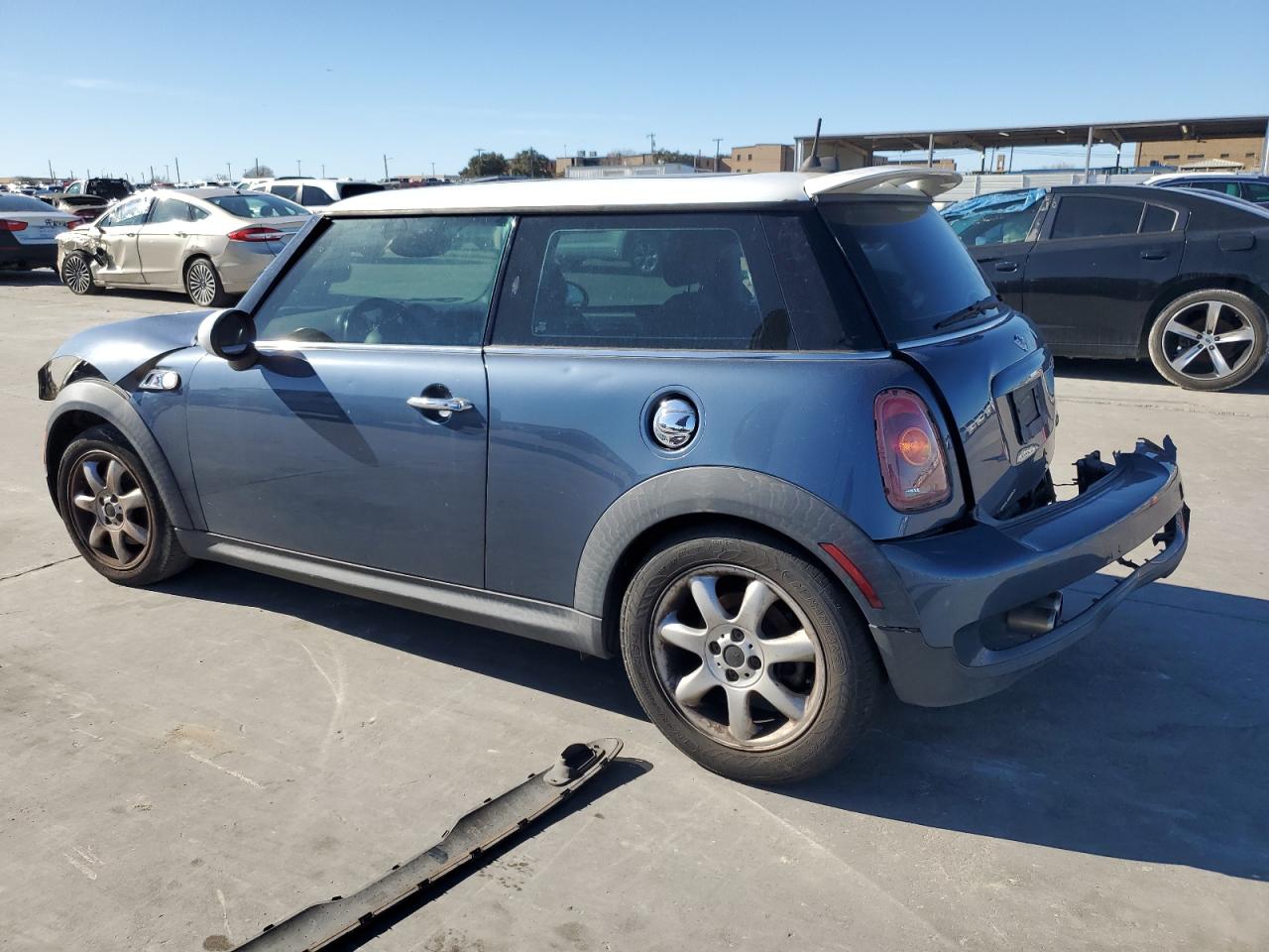 2009 MINI Cooper - Image 2