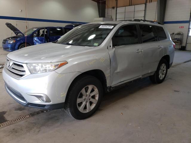  TOYOTA HIGHLANDER 2013 Серебристый