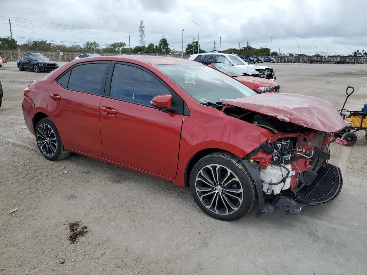 VIN 2T1BURHE4EC018239 2014 TOYOTA COROLLA no.4