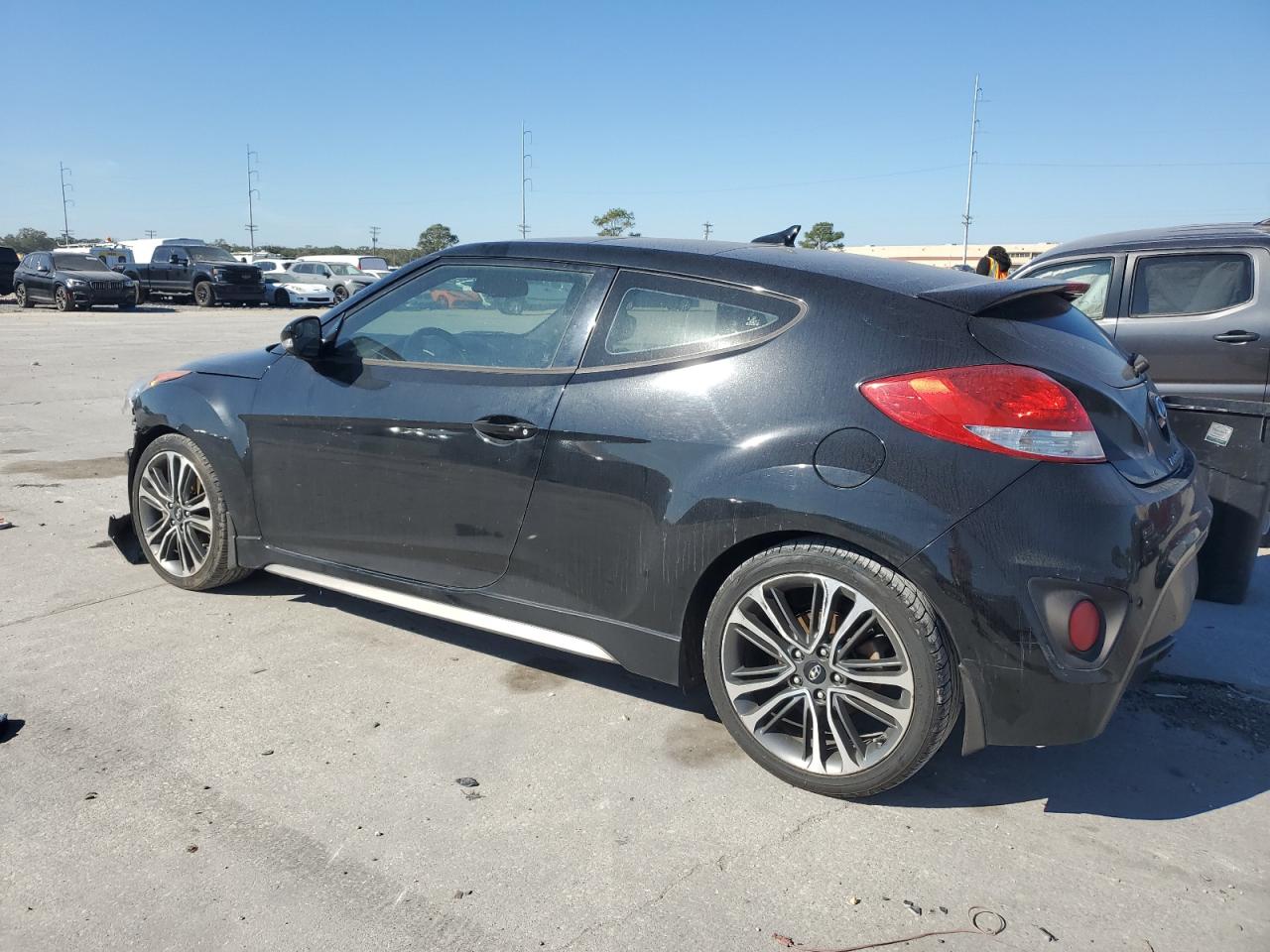 VIN KMHTC6AE0GU302128 2016 HYUNDAI VELOSTER no.2