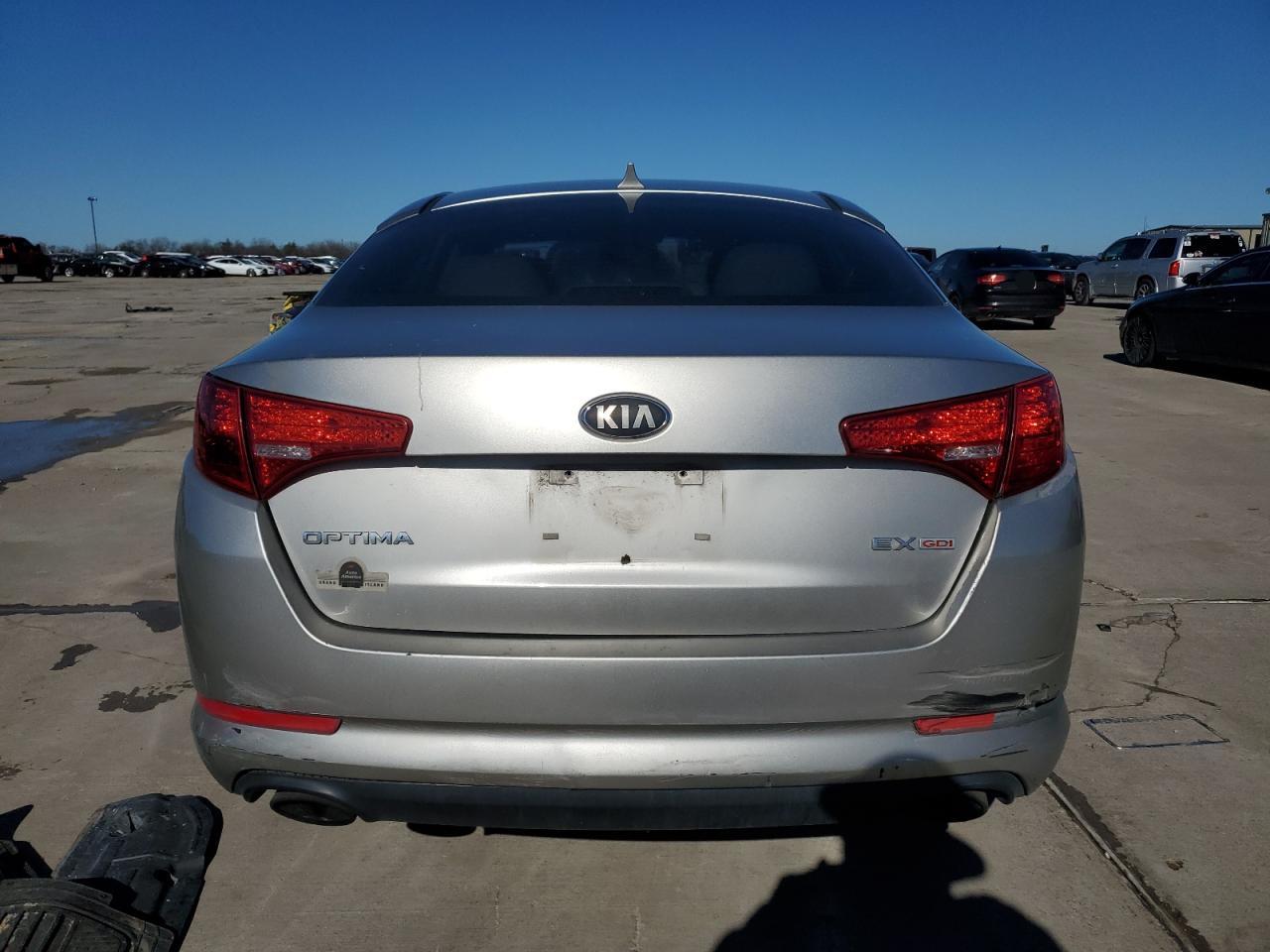 VIN 5XXGN4A73DG131821 2013 KIA OPTIMA no.6