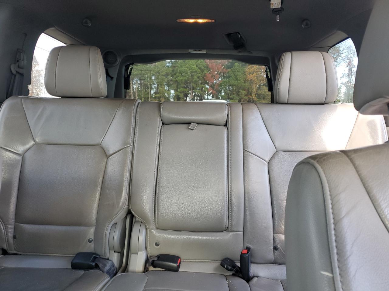 2015 Honda Pilot - Image 10