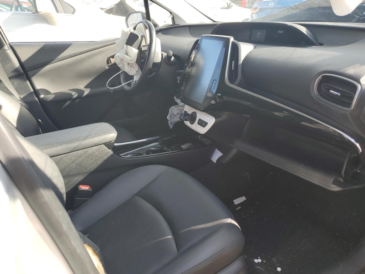 2018 Toyota Prius - Image 8