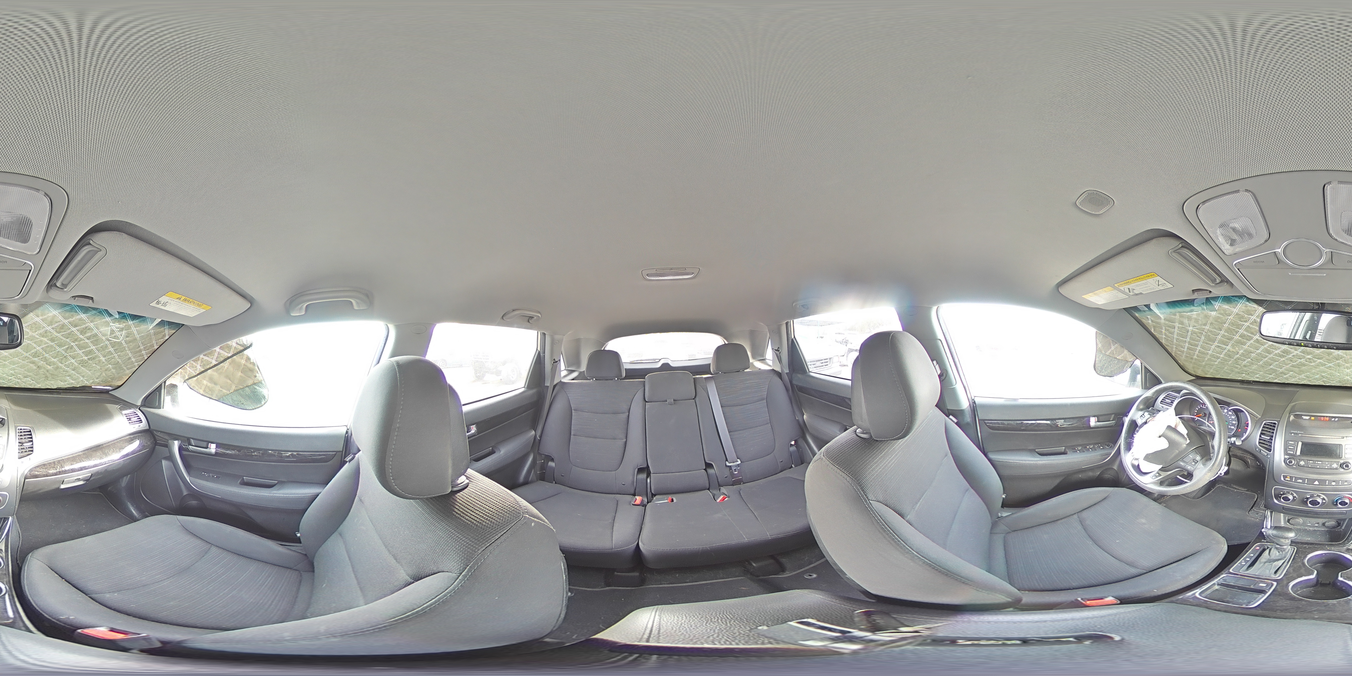 2014 Kia Sorento - Image 15