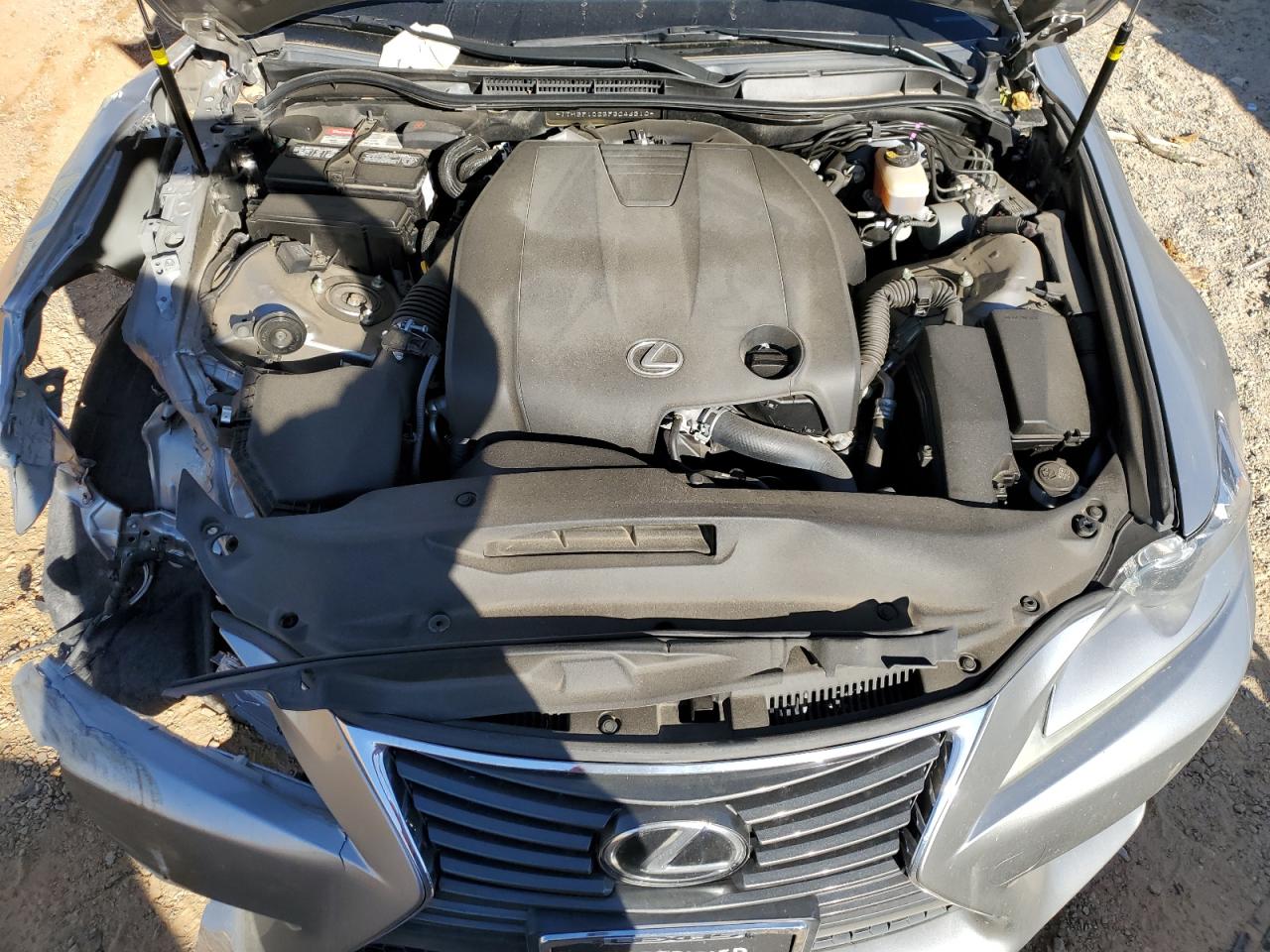 2015 Lexus IS - Image 11