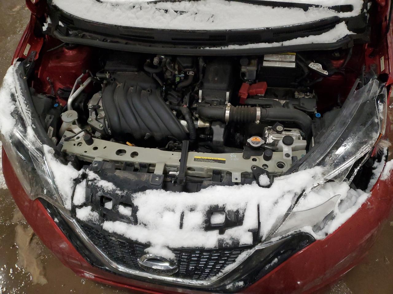 2019 Nissan Versa - Image 12