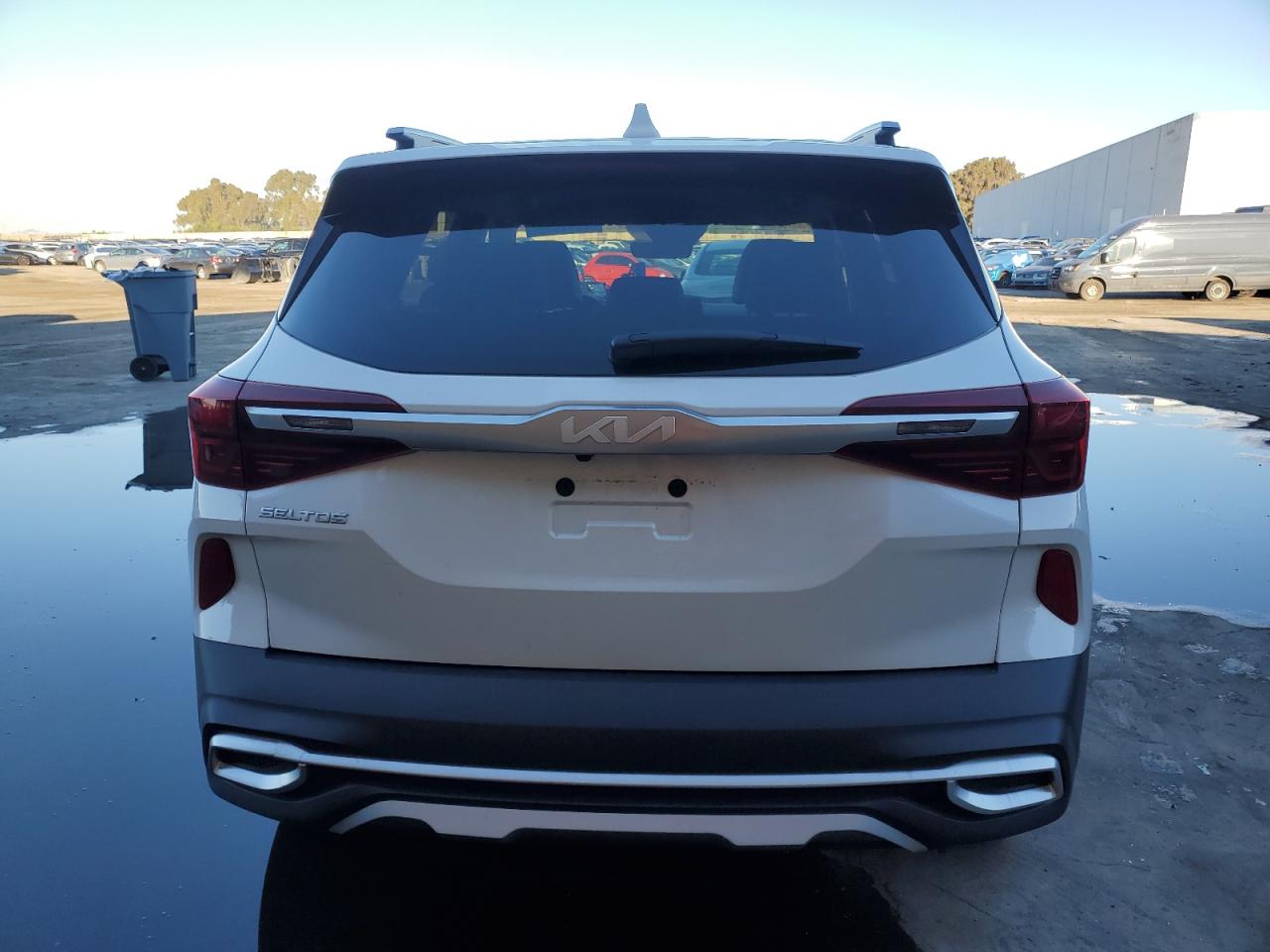 2023 Kia Seltos - Image 6