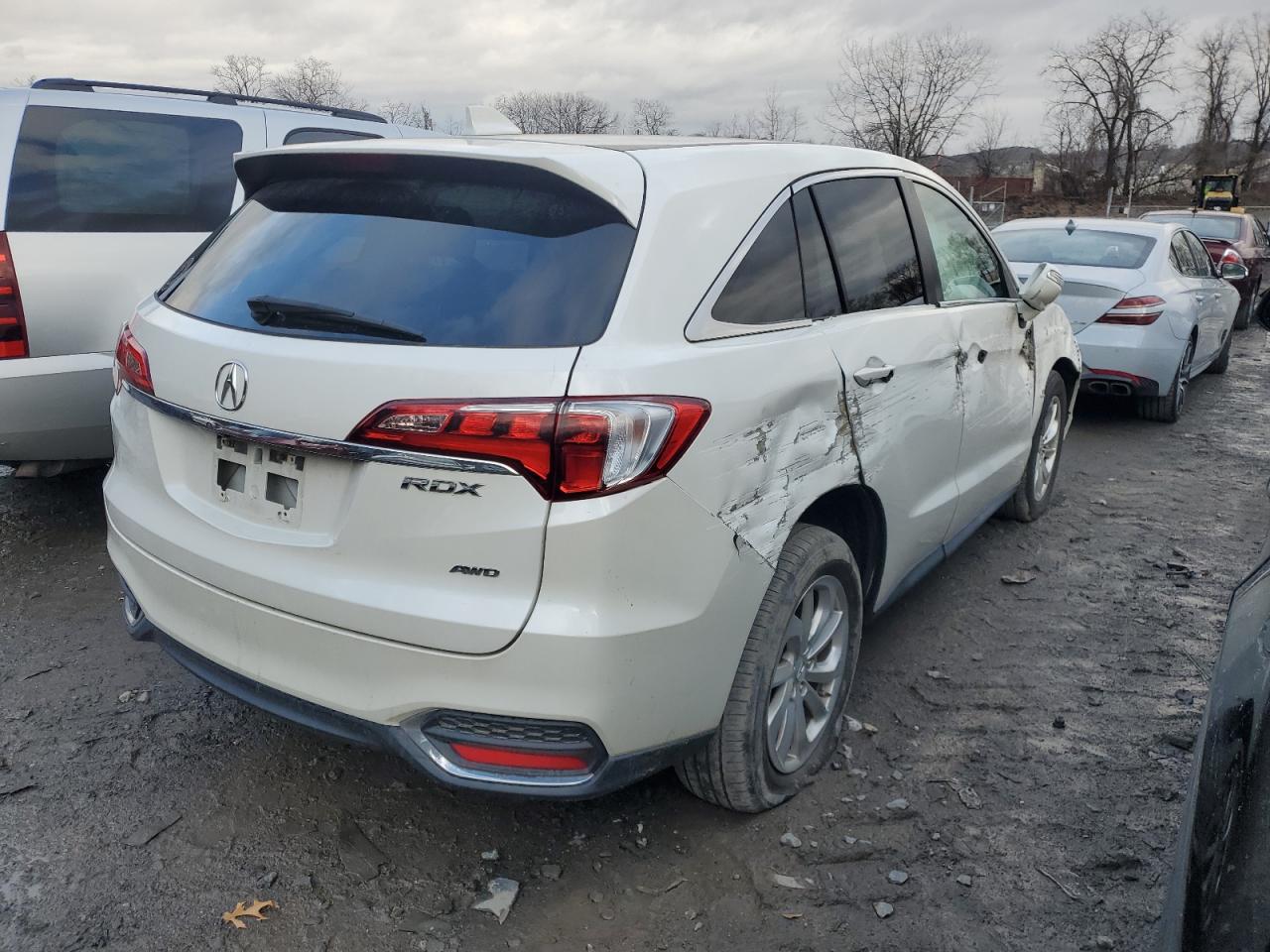 VIN 5J8TB4H31HL008598 2017 ACURA RDX no.3