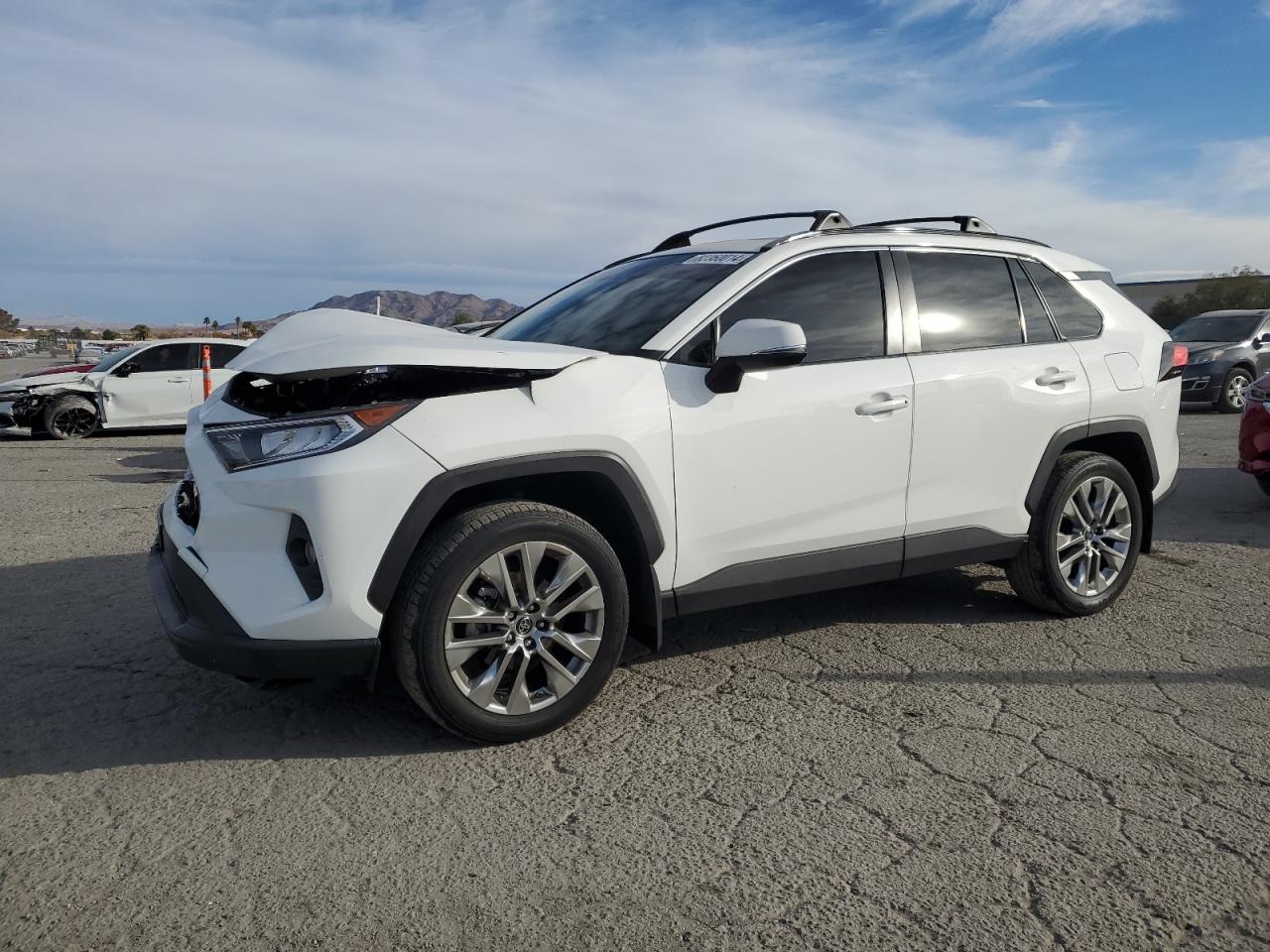 2019 Toyota RAV 4 - Image 1