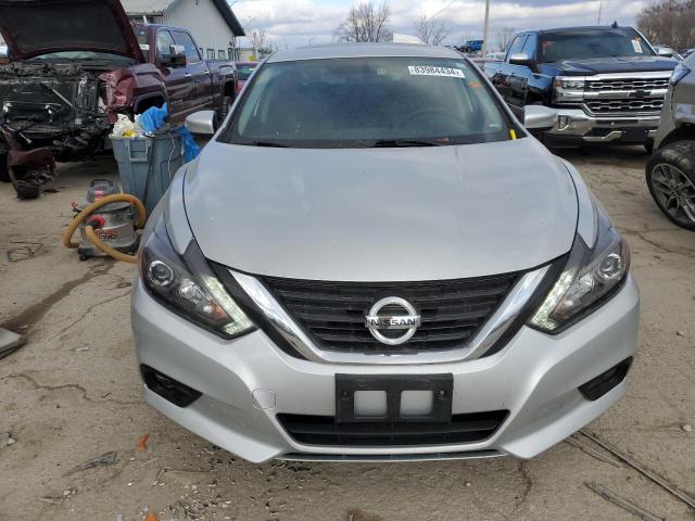  NISSAN ALTIMA 2018 Srebrny