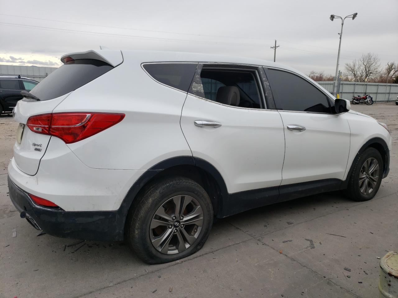 VIN 5XYZTDLB8GG374542 2016 HYUNDAI SANTA FE no.3